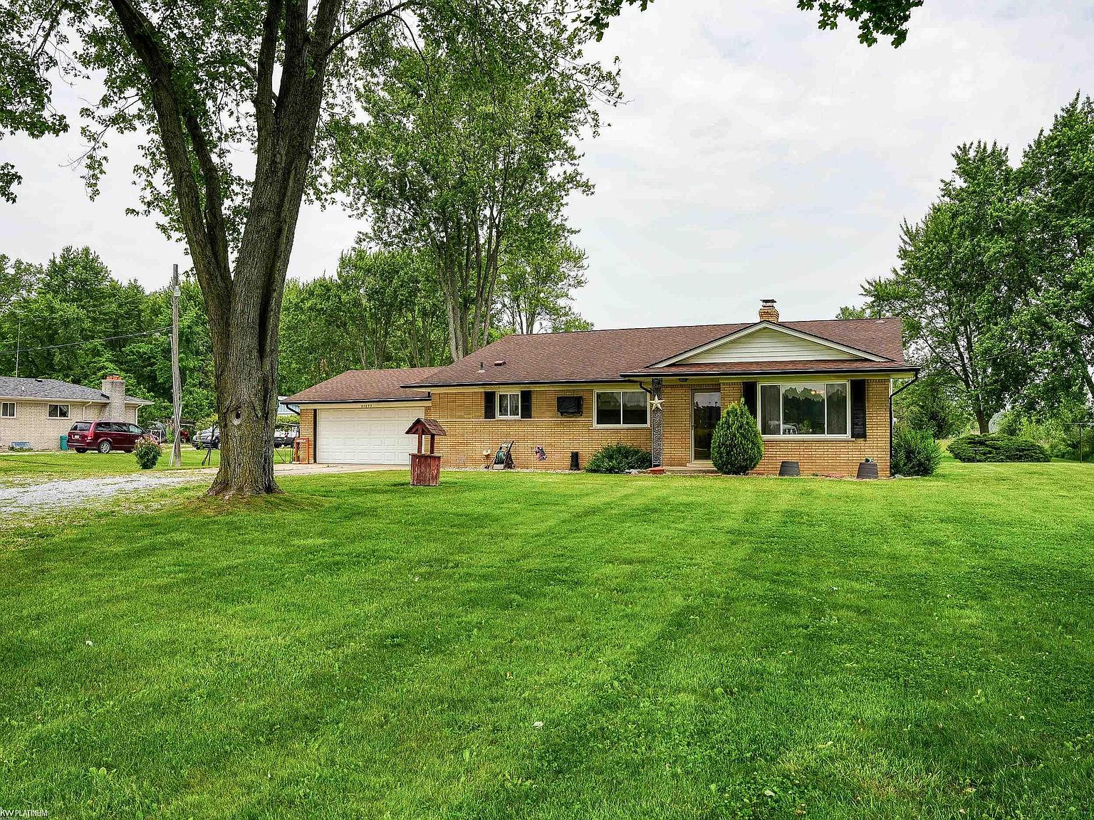 21575 24 Mile Rd, Macomb, MI 48042 | Zillow