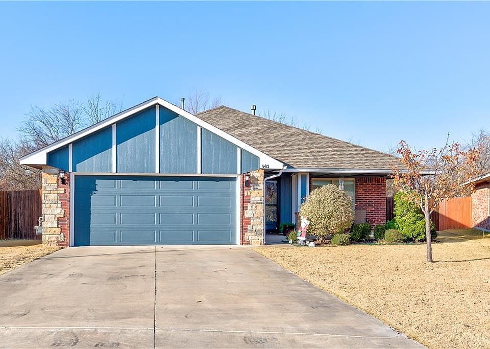 1st image of 5401 Clearwater Dr