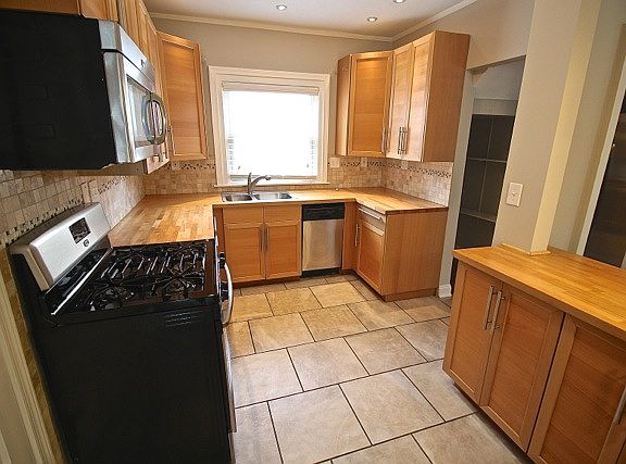 2nd image of 4325 Holmes St APT 01