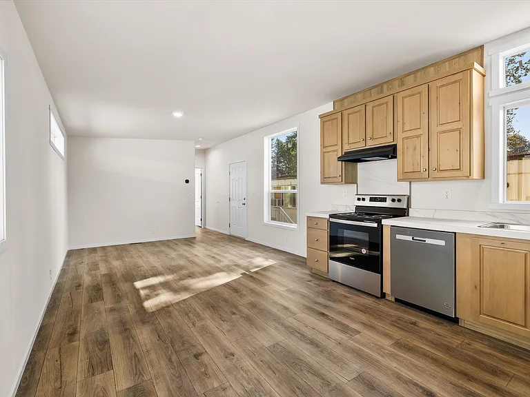 Unit could vary slightly with appliances and colors. Some pictures are virtually staged.