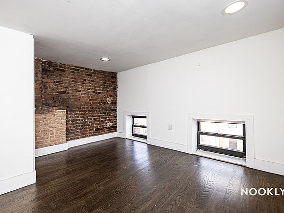 2nd image of 261 Stanhope St APT 3R