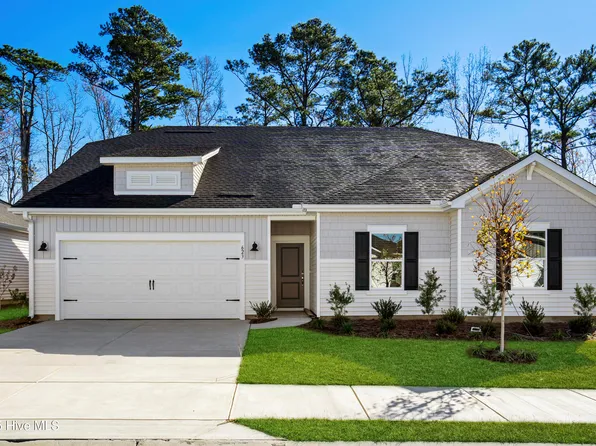 623 Blackthorne Circle NW, Calabash, NC 28467