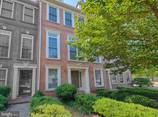 43002 Matties Ter, Chantilly, VA 20152