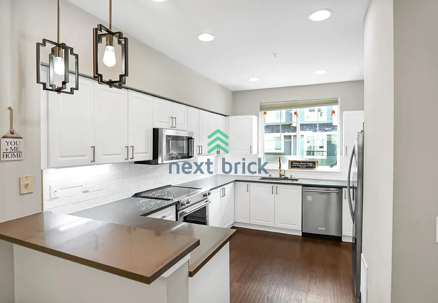 "Charming 2-Bed, 2.5-Bath Retreat in Bothell - Spacious 1157 Sq Ft Haven!" — Photo 4