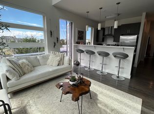 2018 NW 57th St APT 601, Seattle, WA 98107