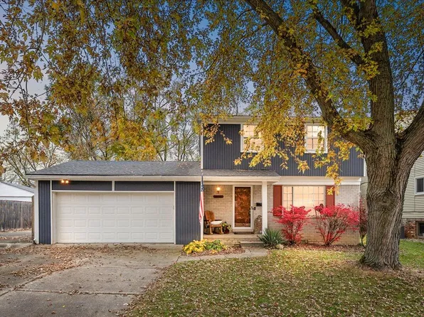 23218 Cora Ave, Farmington Hills, MI 48336