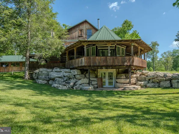 1520 Lingle Valley Rd, Milroy, PA 17063