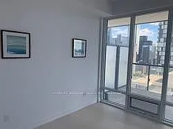 488 University Ave #2110 — Photo 5