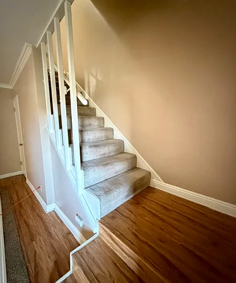 313 N Acacia Ave #D — Photo 30