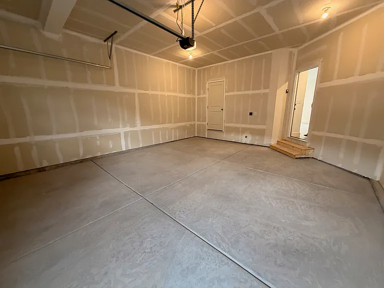S Acacia Dr — Photo 13