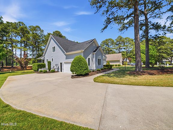 4th image of 103 Coosaw Circle