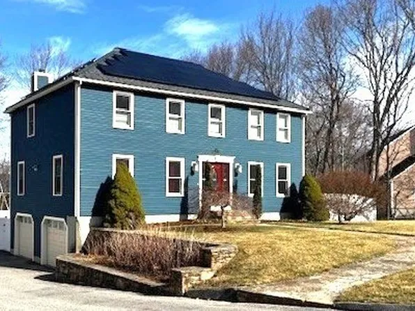 51 Highland View Dr, Sutton, MA 01590
