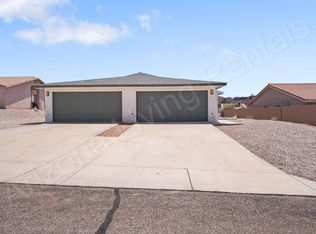3240 Osborn Dr APT 102, Lake Havasu City, AZ 86406