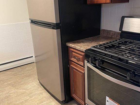 Kitchen - Gas Stove