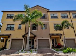 5589 Cannes Cir #4-102, Sarasota, FL 34231