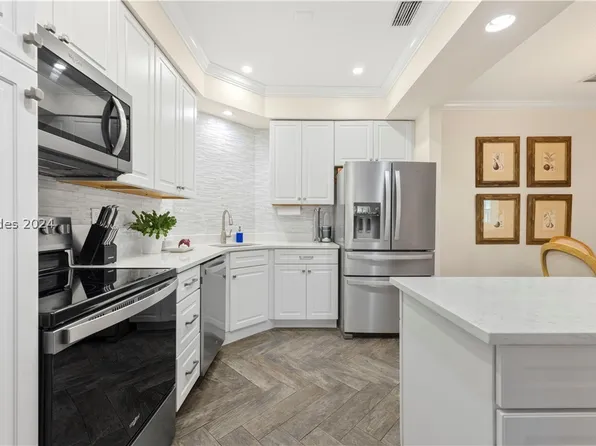 380 Marshland Rd APT F28, Hilton Head Island, SC 29926