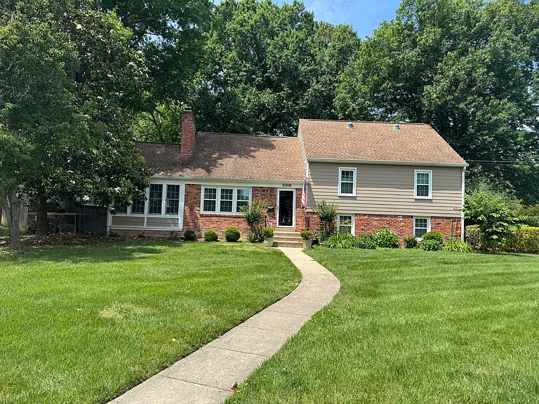 8406 Conover Pl — Photo 1