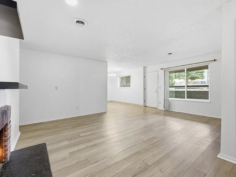 6530 Delmonico Dr #106 — Photo 3