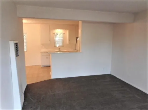 414 E Sola St APT 5, Santa Barbara, CA 93101