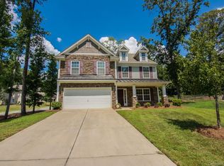 201 Clauser Rd, Mount Holly, NC 28120