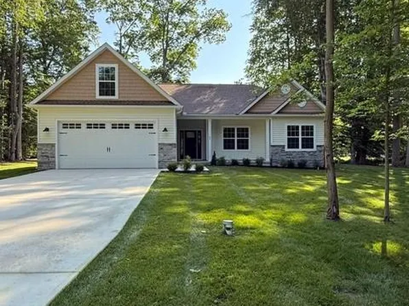 65 Beaver Pond Cir, Harrington, DE 19952