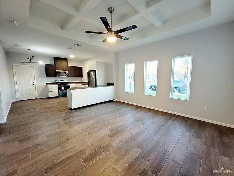 3409 Fuerte Ave #1 — Photo 4