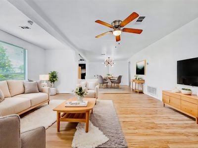 1200 Walnut Ave, Austin, TX, 78702