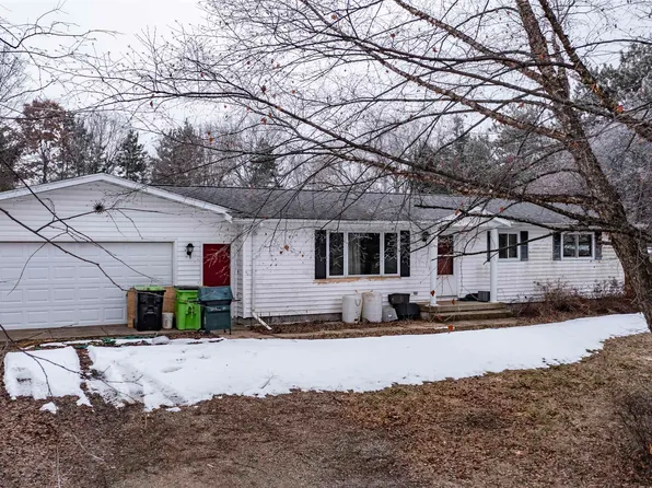 N1719 Frontage Rd, Weyauwega, WI 54983