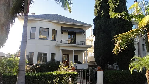 3560 Front St Photo 1