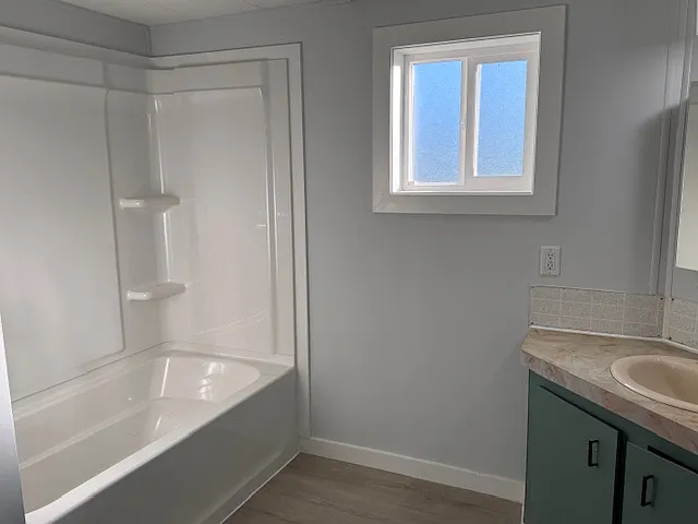 739 Lange Rd — Photo 16