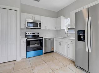 2221 Everglades Blvd S, Naples, FL 34117