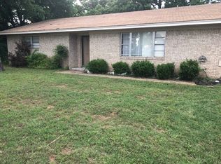 17 Diamond H Suites Ln, Mead, OK 73449