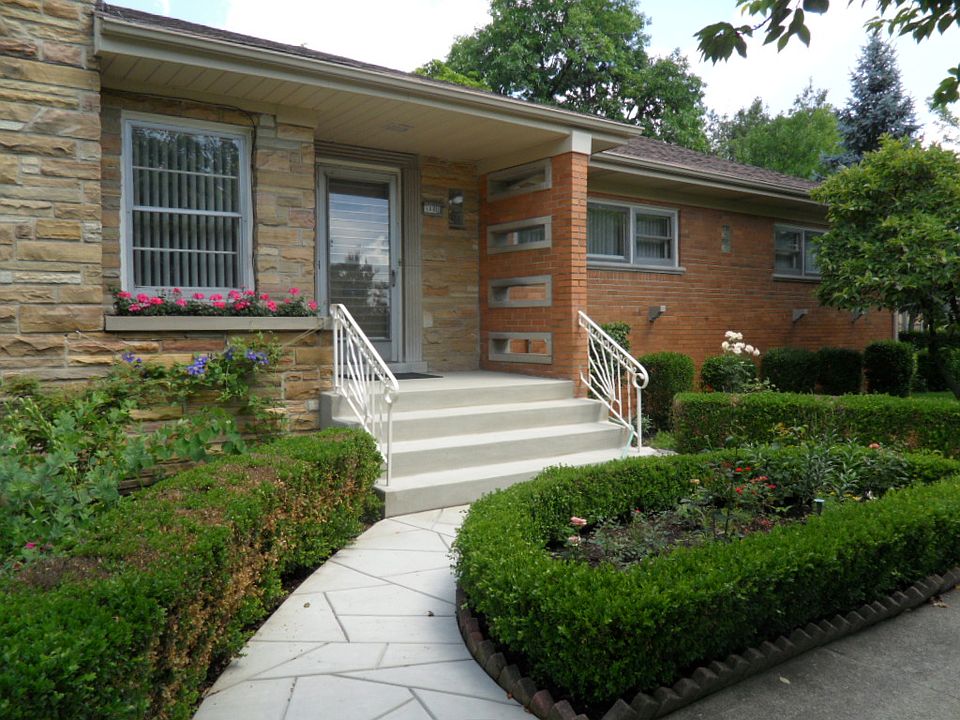 1st image of 5601 N Richmond St