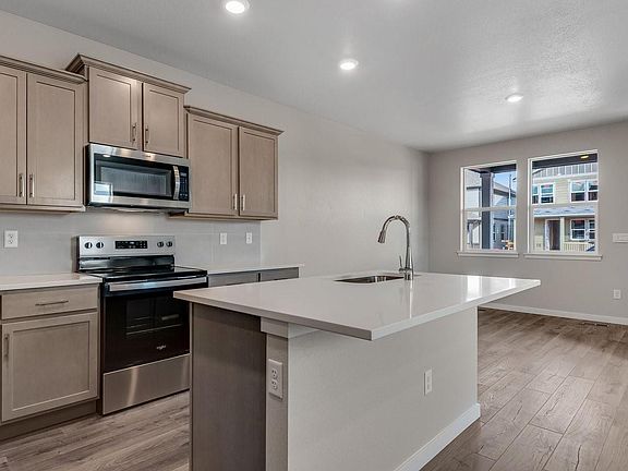 7th image of this home