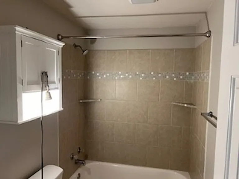 1412 Michial St — Photo 7