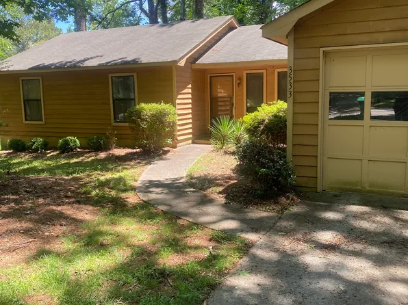 3533 Weathered Wood Dr, Ellenwood, GA 30294