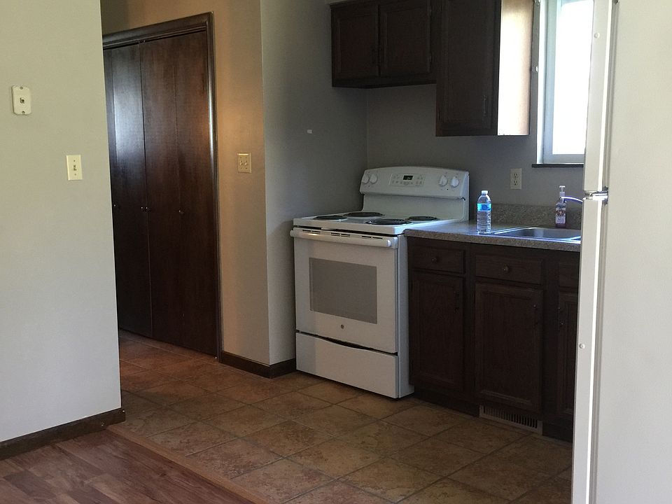 2nd image of 118 Saint Joe Rd APT B