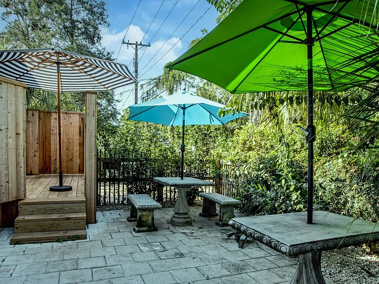 503 E Call St — Photo 3