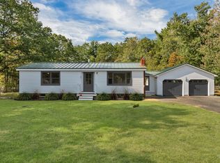 180 Chestnut Hill Rd, Rochester, NH 03867