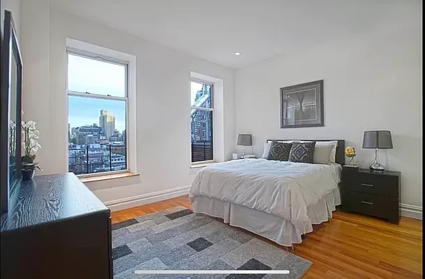 Rented by Compass | media 10