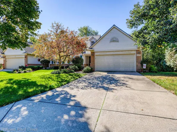 6454 Heron Park Way, Clarkston, MI 48346
