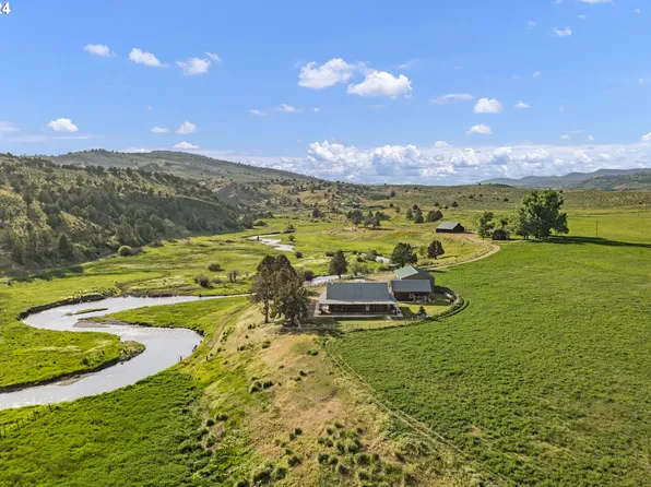 20453 Highway 245, Hereford, OR 97837