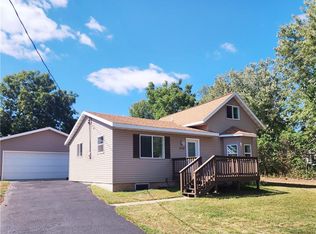 2716 11th St, Eau Claire, WI 54703