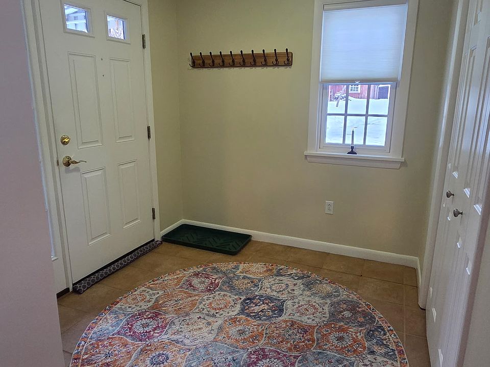 Beautiful private entry way with spacious closet and radiant heat