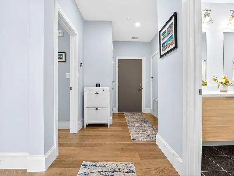 21 Glen Rd #13 — Photo 5