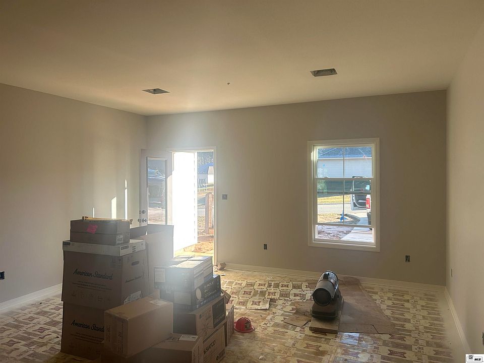 2nd image of 112 Loblolly Dr