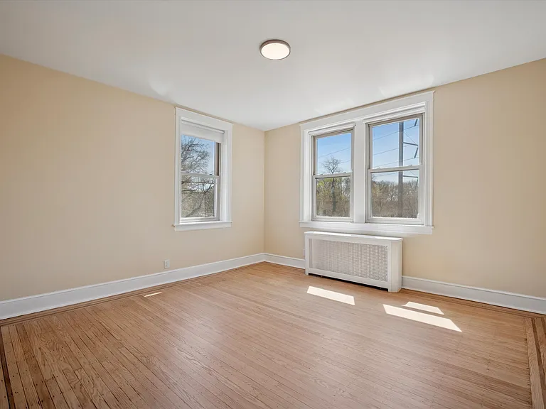 6202 Wayne Ave #B31 — Photo 7