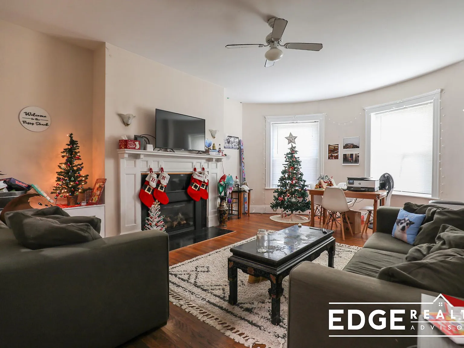 4 bed, 9999 sqft, $4,600 — Photo 3