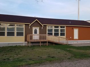 7350 19th Ave NW, Burlington, ND 58722