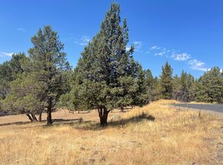 1182 Wheeping Birch Ct, Klamath Falls, OR 97601